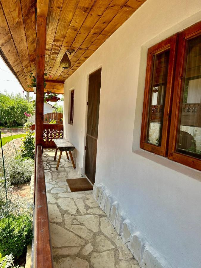 Conacul Grigorescu Ratesti Exterior photo