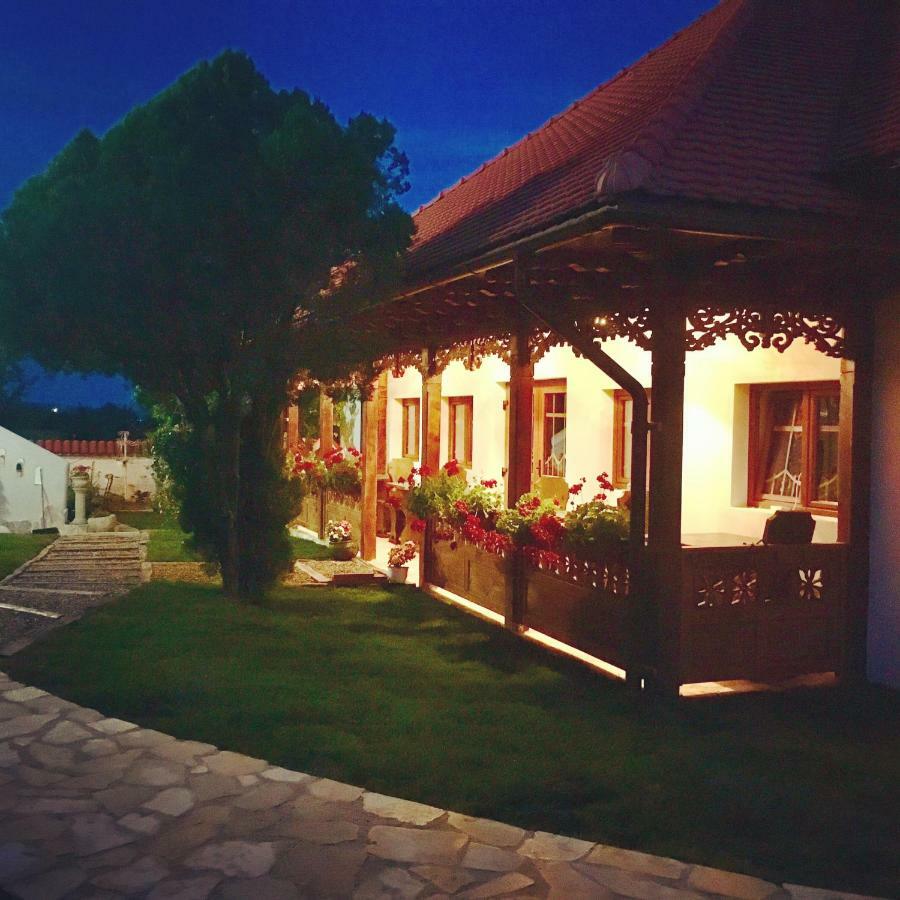 Conacul Grigorescu Ratesti Exterior photo